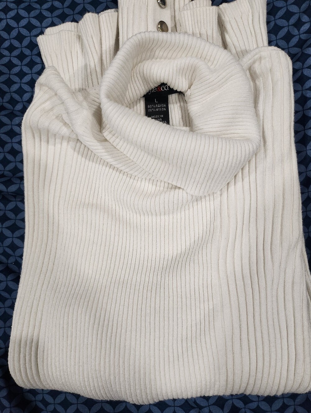 1997. Fire SALE get closet clearout apparel lot Womens EUC Shirts🎁
